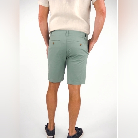 Tailor Vintage Hybrid regular Fit Shorts Green bay  9” Inseam size 44 - Picture 2 of 12